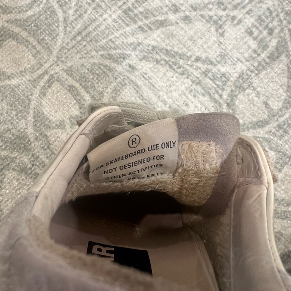 Golden Goose White Sneakers Mohair Calfskin Texture with gray STAR - Picture 5 of 6